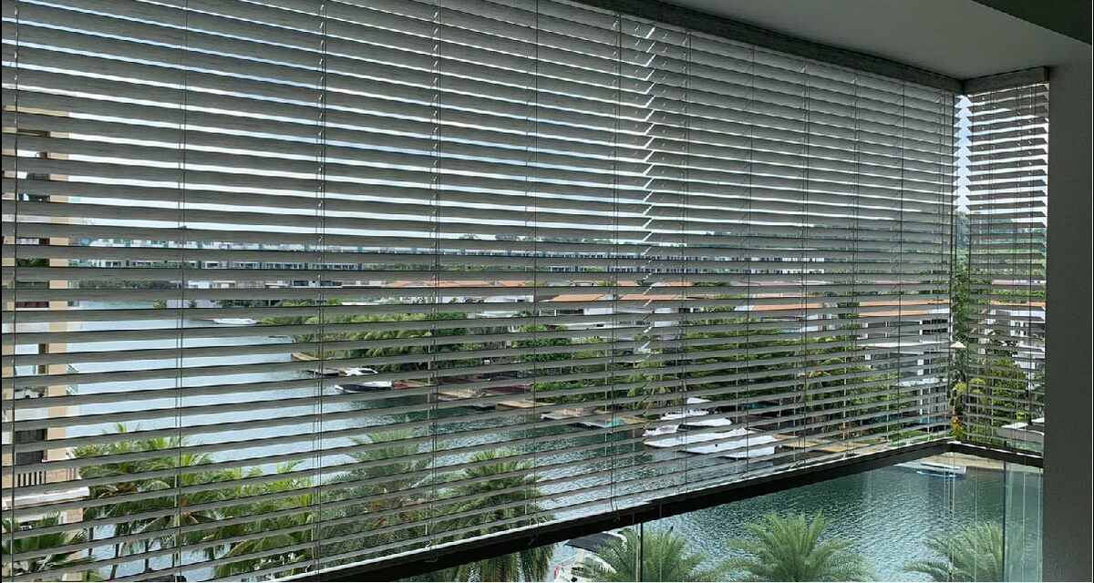 Outdoor PVC Venetian Blinds Singapore - BALCONYBLINDS