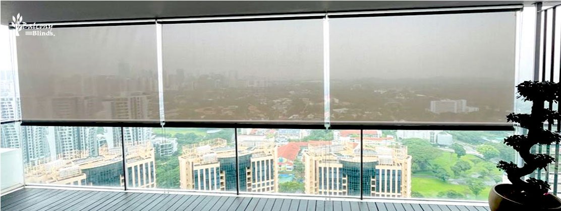 outdoor roller blinds